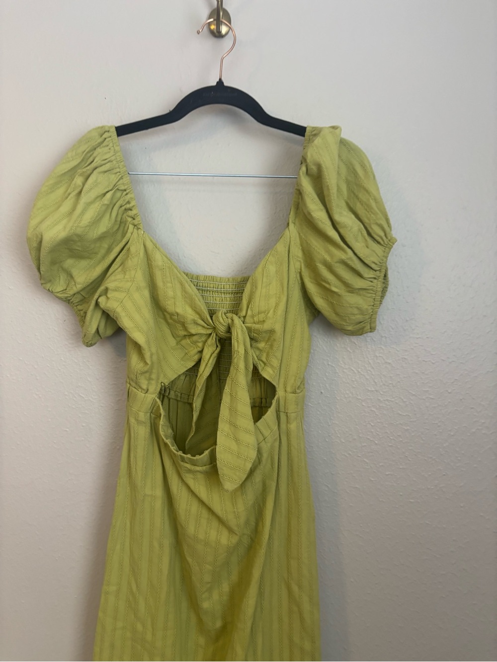 Show Me Your Mumu GABRIELLE TIE DRESS in Pear Small - Picture 5 of 9
